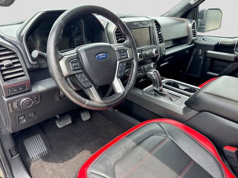 Used 2019 Ford F150 Lariat w/ Equipment Group 502A Luxury AWD/4WD image 2