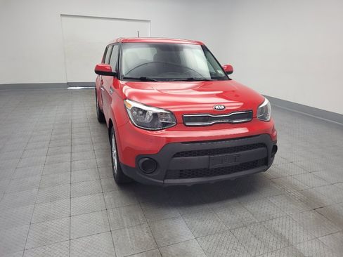 Used 2019 Kia Soul FWD image 14