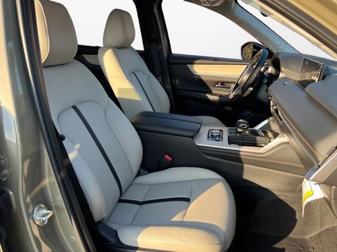 New 2026 MAZDA CX-70 3.3 Turbo w/ Preferred Package image 9