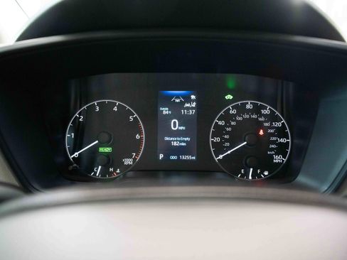 Used 2025 Toyota Corolla LE FWD image 16