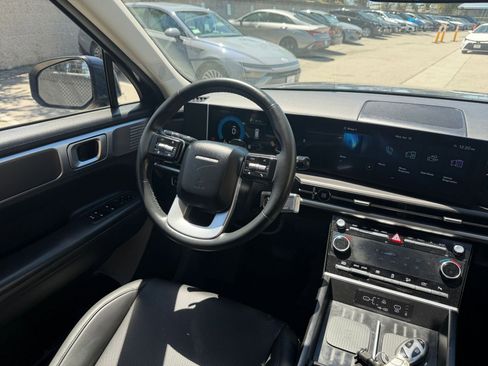 Used 2025 Hyundai Santa Fe SEL image 37