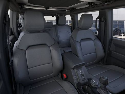 New 2026 Ford Bronco Outer Banks w/ Sasquatch Package AWD/4WD image 28