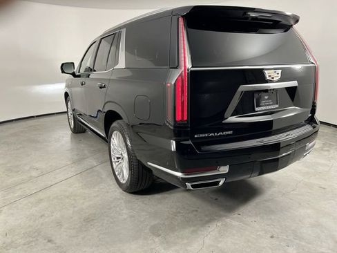 Certified 2025 Cadillac Escalade Premium Luxury w/ Touring Package AWD/4WD image 6