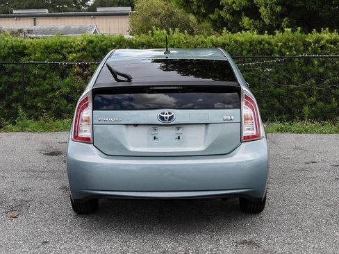 Used 2013 Toyota Prius Three FWD image 8