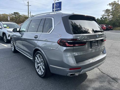 Used 2024 BMW X7 xDrive40i w/ Premium Package image 5