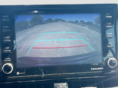 Used 2022 Toyota Corolla SE FWD image 13