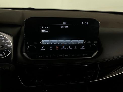 Used 2023 Nissan Rogue SL w/ SL Premium Package image 21