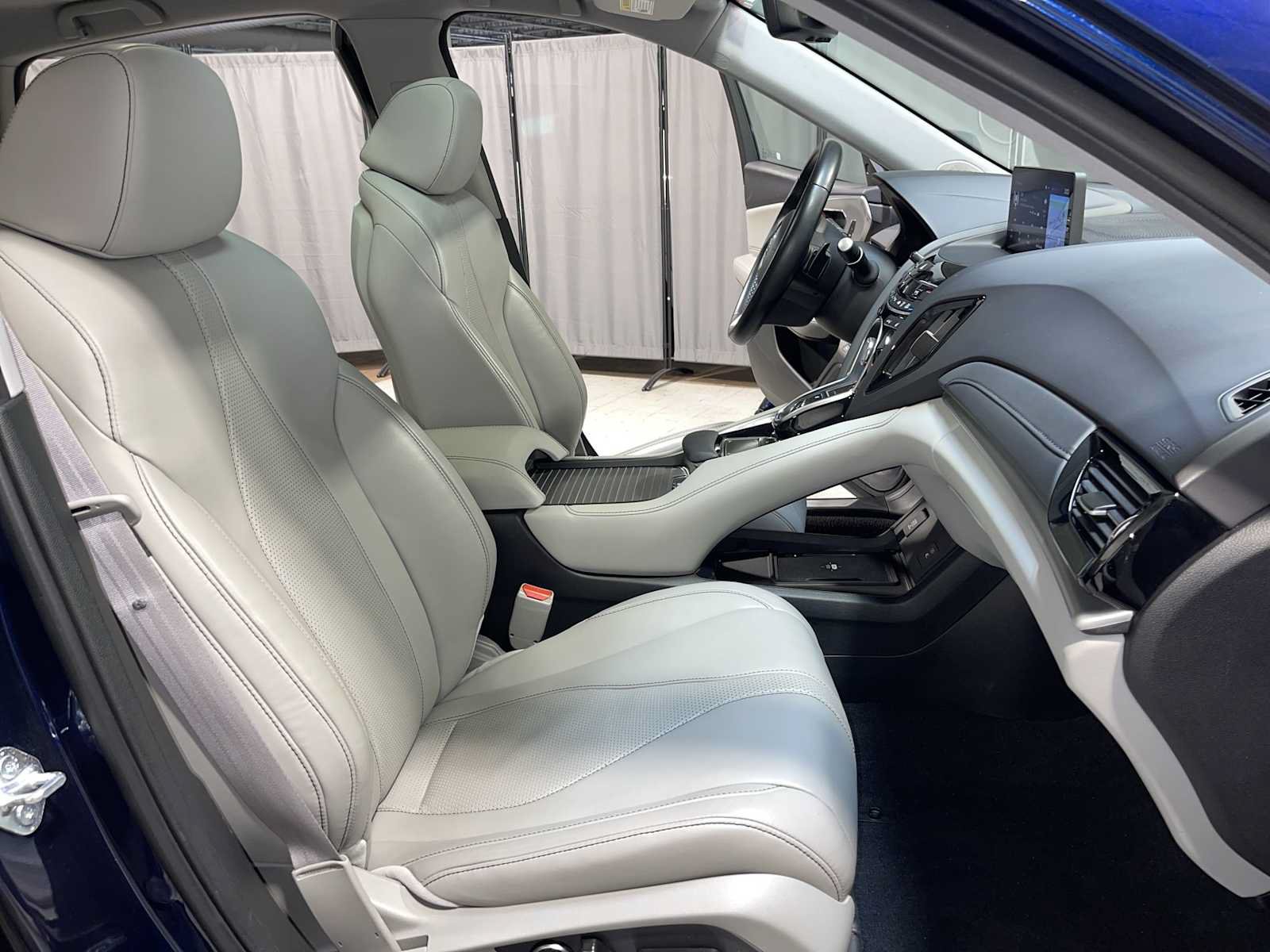 Used 2023 Acura RDX w/ Technology Package AWD/4WD image 14