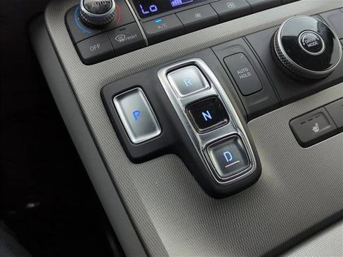 Used 2021 Hyundai Palisade SEL w/ Premium Package image 15