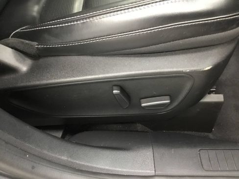 Used 2023 Ford Escape Platinum AWD/4WD image 41