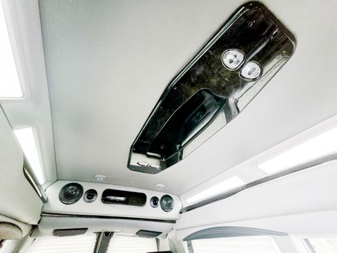 Used 2025 Chevrolet Express 2500 w/ Driver Convenience Package image 34