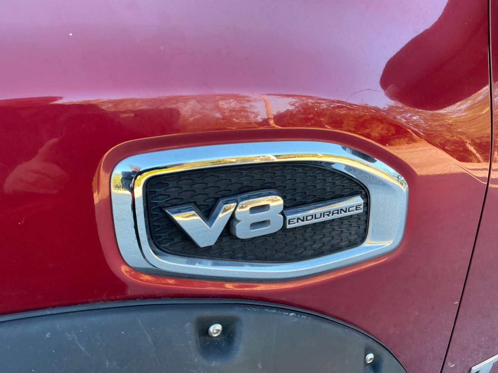 Used 2017 Nissan Titan SV RWD image 5