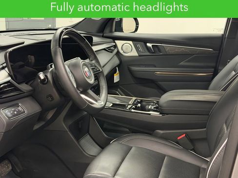 Certified 2025 Buick Enclave Avenir w/ Super Cruise Package AWD/4WD image 31
