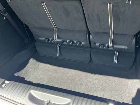 New 2026 Chrysler Voyager LX image 27