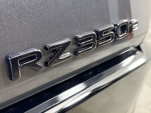 New 2026 Lexus RZ 350e image 22