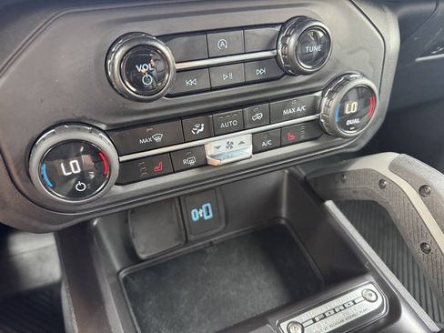 Used 2024 Ford Bronco Big Bend AWD/4WD image 14