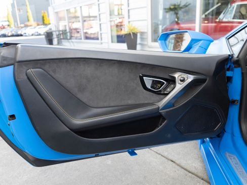 Used 2016 Lamborghini Huracan LP 580-2 image 15