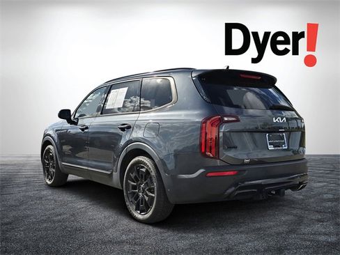 Certified 2022 Kia Telluride EX w/ EX Premium Package image 6