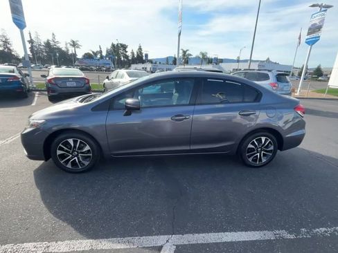 Used 2015 Honda Civic EX image 5