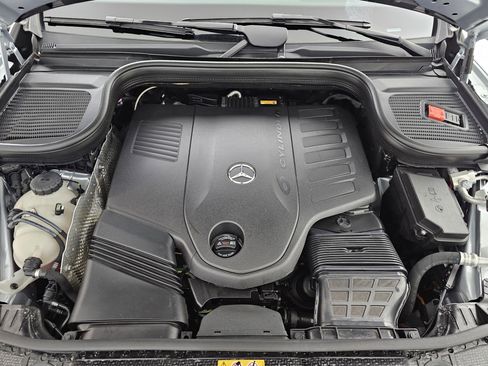 Certified 2025 Mercedes-Benz GLE 450 GLE 450 image 48