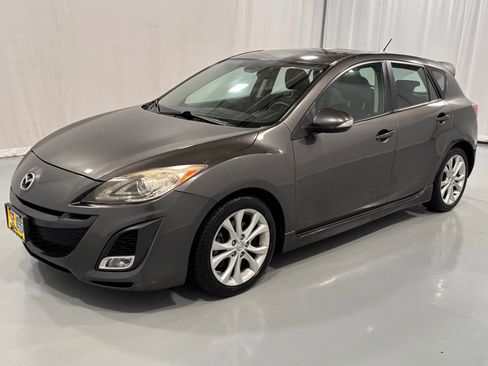 Used 2010 MAZDA MAZDA3 s Grand Touring image 1