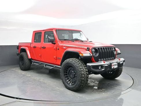 Used 2022 Jeep Gladiator Rubicon w/ LED Lighting Group AWD/4WD image 4
