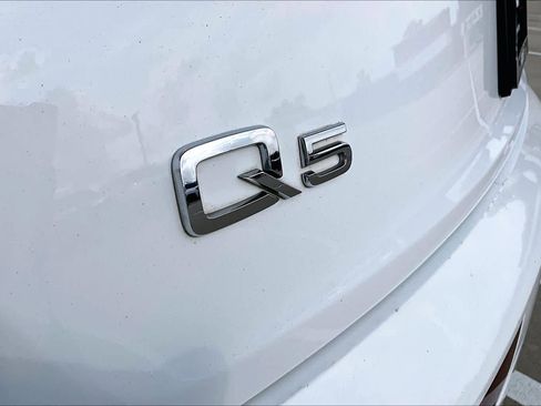 Used 2020 Audi Q5 2.0T Premium Plus w/ Premium Plus Package image 26