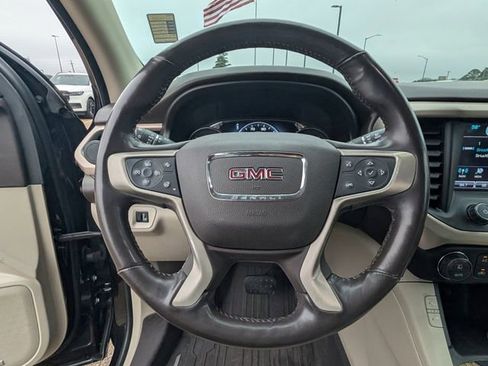 Used 2019 GMC Acadia Denali w/ Technology Package image 10