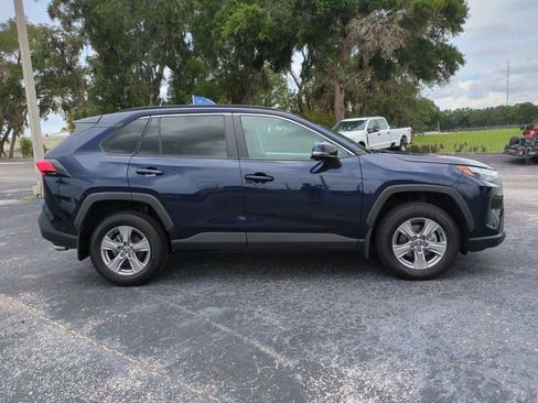 Used 2024 Toyota RAV4 XLE w/ Convenience Package FWD image 4