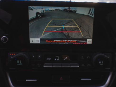 Used 2024 Toyota Grand Highlander XLE image 17