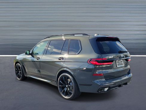 New 2027 BMW X7 xDrive40i w/ Executive Package AWD/4WD image 4