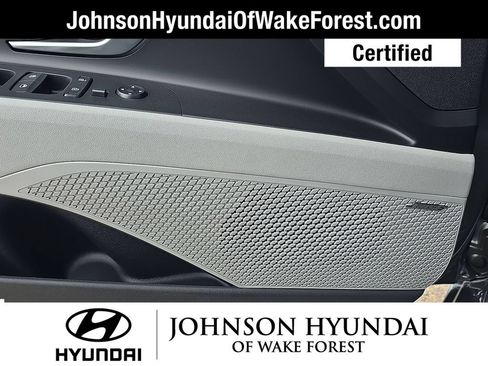 Used 2025 Hyundai Elantra Limited FWD image 36