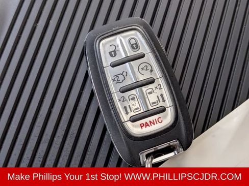 Used 2021 Chrysler Pacifica Limited w/ Premium & Safety Sphere Group AWD/4WD image 29