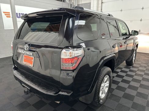 Used 2022 Toyota 4Runner SR5 Premium w/ Moonroof Package image 8