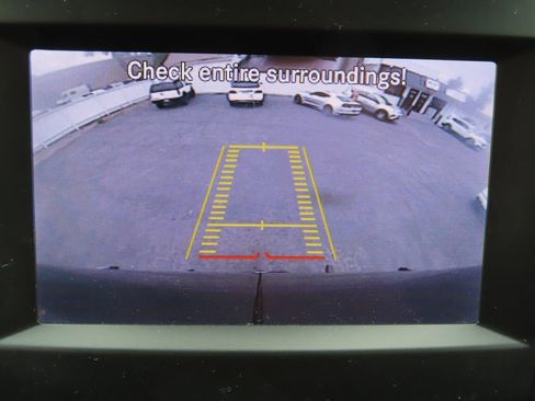 Used 2018 Mercedes-Benz Sprinter 2500 image 30