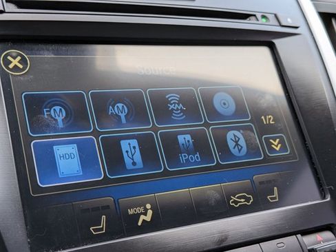 Used 2017 Acura TLX V6 w/Technology Pkg image 9