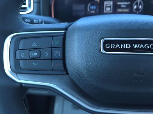 New 2026 Jeep Grand Wagoneer 4WD image 32