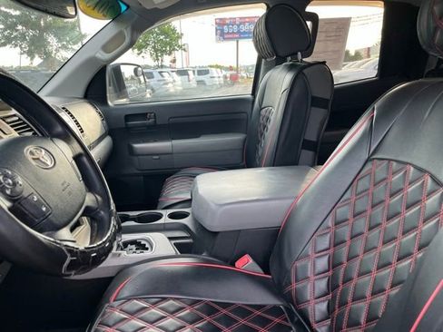 Used 2013 Toyota Tundra 2WD Double Cab w/ SR5 Pkg image 8