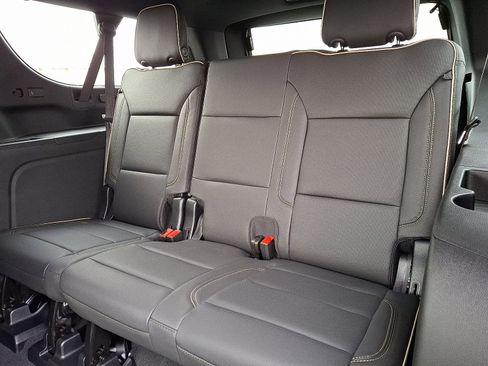 New 2026 GMC Yukon XL Elevation image 6