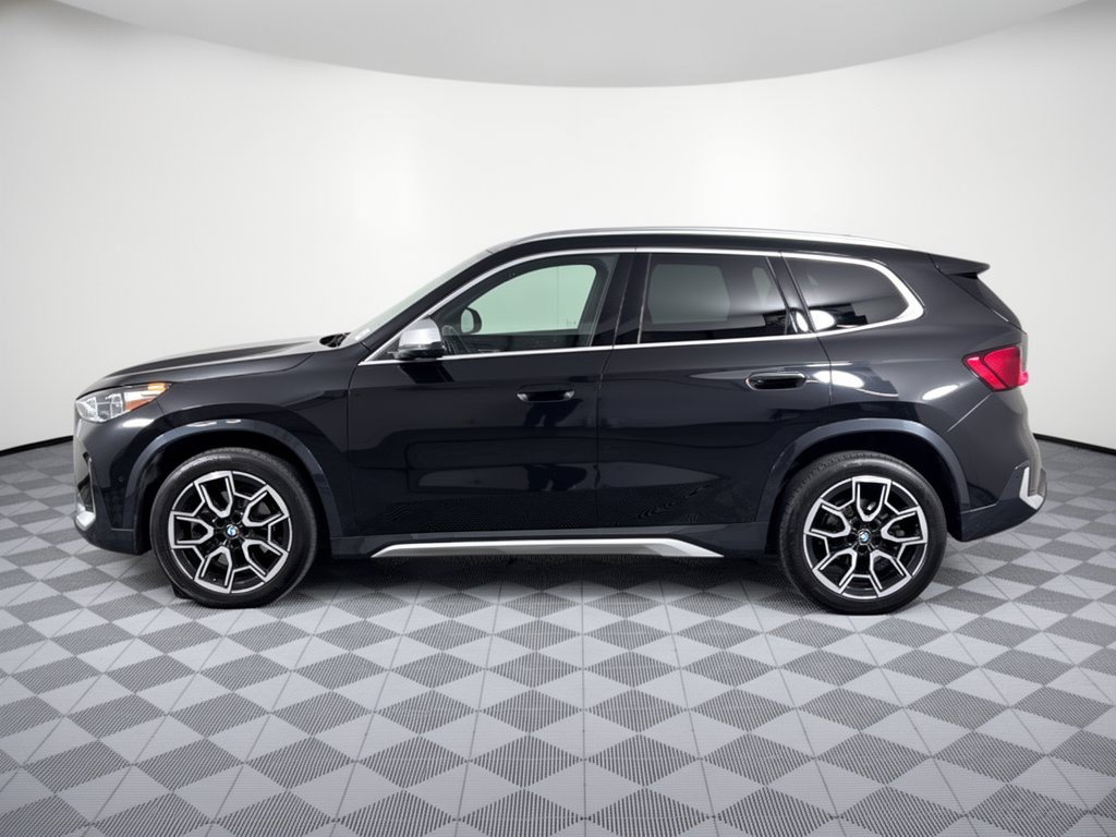 Certified 2023 BMW X1 xDrive28i w/ Premium Package AWD/4WD image 2