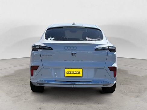 Used 2025 Buick Envista Avenir FWD image 4