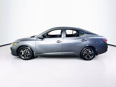 Certified 2025 Nissan Sentra SV w/ All-Weather Package image 8