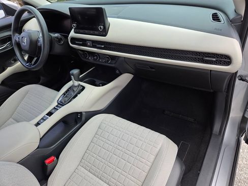 Certified 2024 Honda HR-V LX image 18