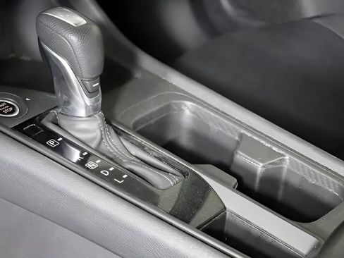 Used 2023 Nissan Sentra S FWD image 23
