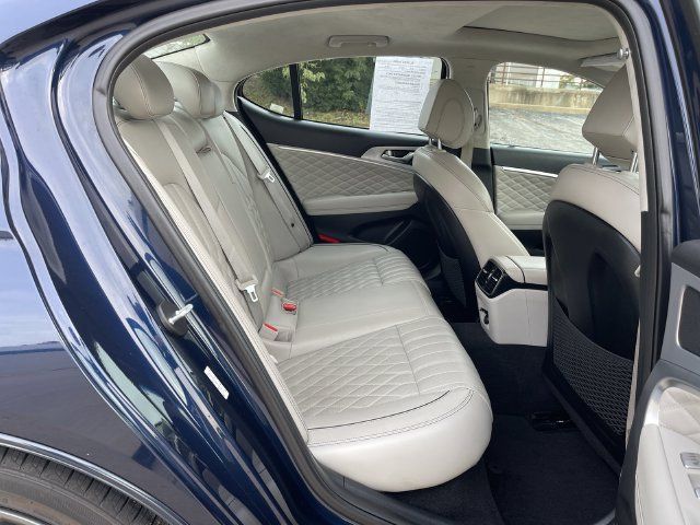 Used 2019 Genesis G70 2.0T Advanced w/ Prestige Package AWD/4WD image 15