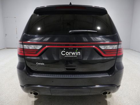 Used 2022 Dodge Durango SXT w/ Blacktop Package image 3