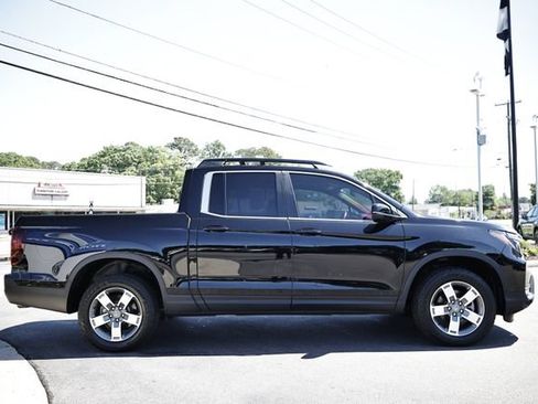 Certified 2024 Honda Ridgeline RTL image 9