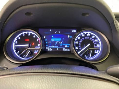 Used 2022 Toyota Camry SE AWD/4WD image 19
