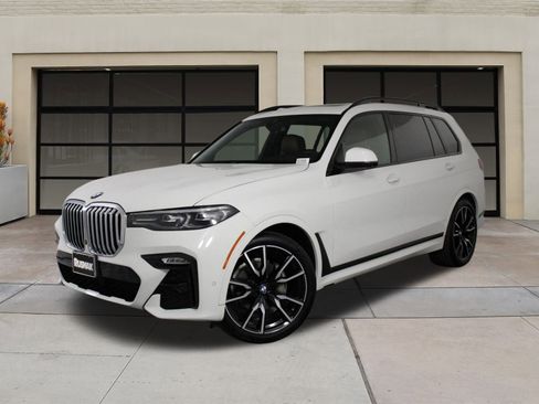 Used 2019 BMW X7 xDrive40i w/ Premium Package image 3