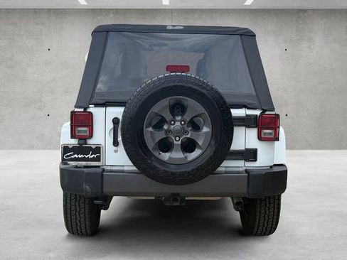 Used 2017 Jeep Wrangler Unlimited Sport image 15